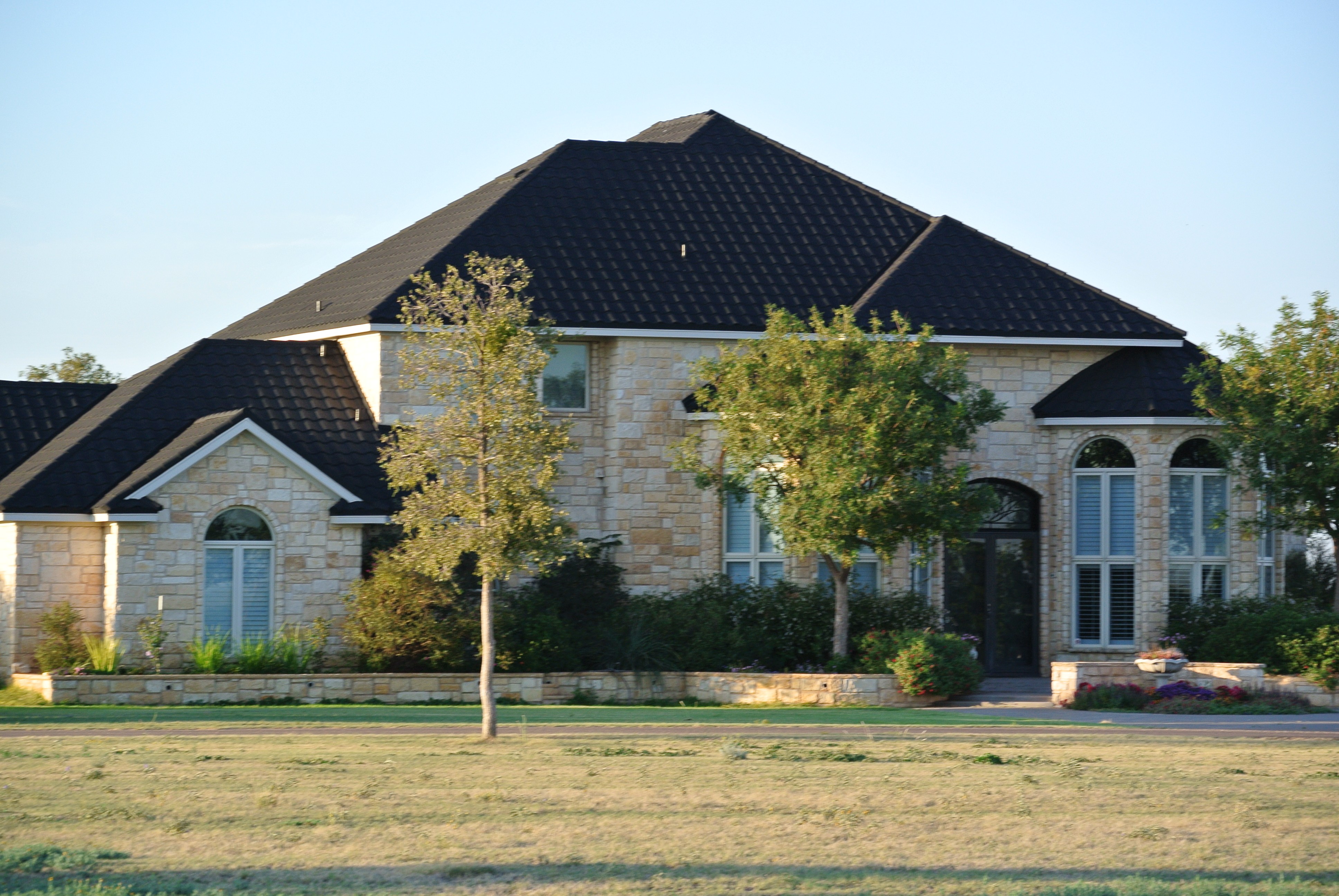 Gerard Barrel Vault Charcoal — stone estate, dark profile